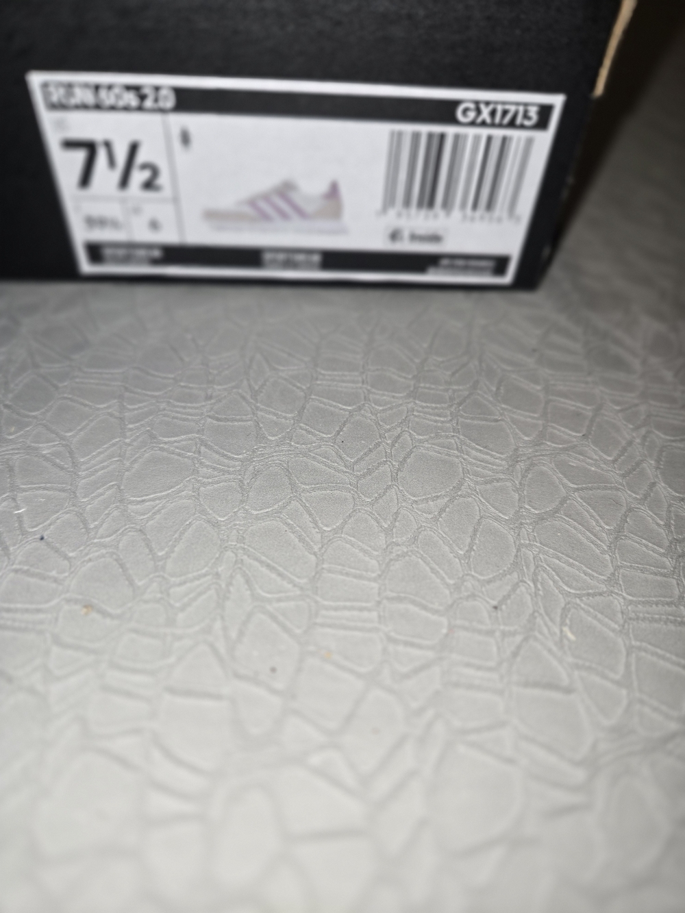 Adidas Run 60s 2.0 White Sneakers with Iridescent Lilac Stripes Womens 7 5 NWT - Picture 8 of 8
